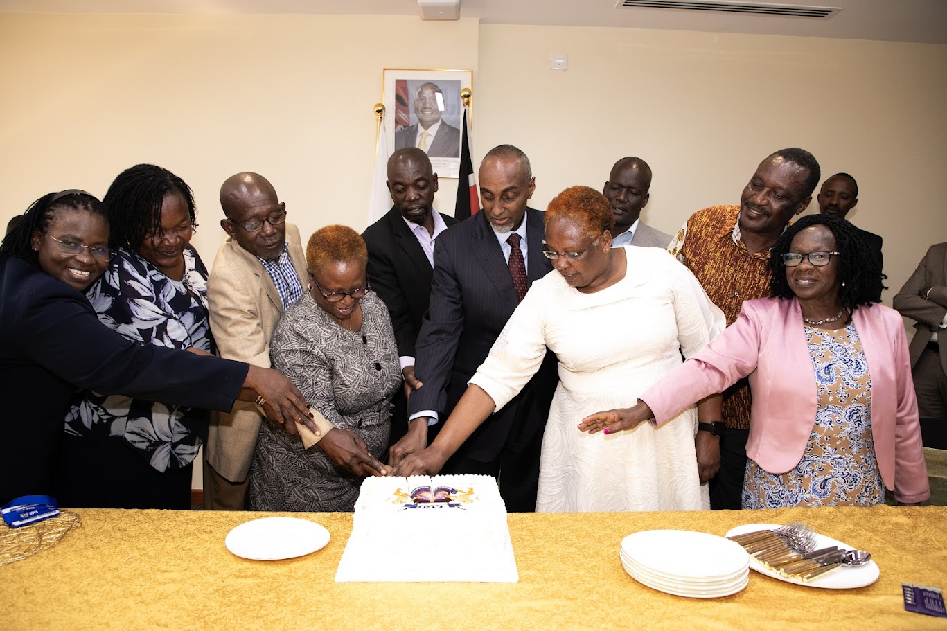 EACC CEO honors retired staff in landmark farewell meeting