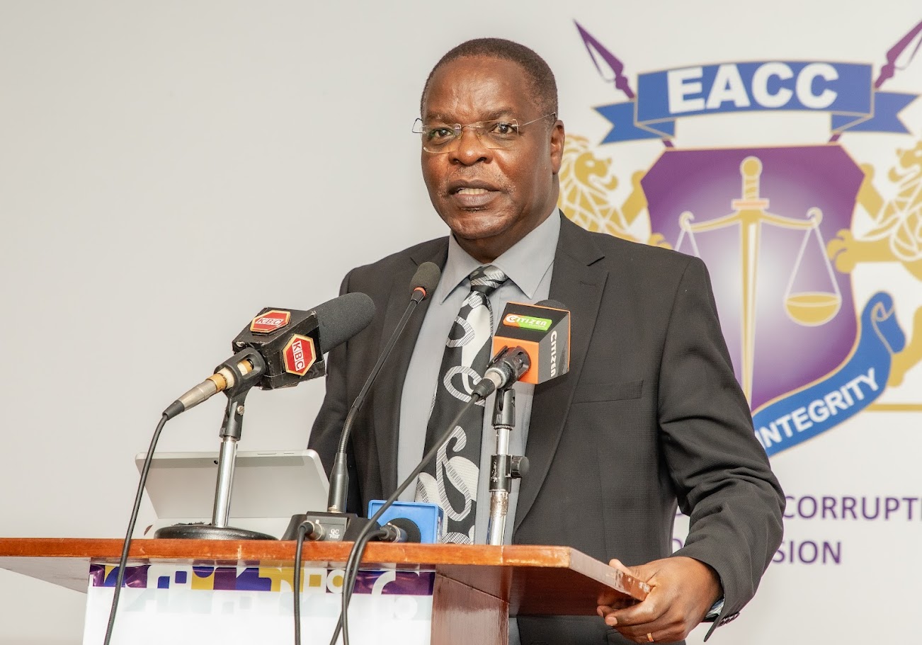 Sustain pressure in fight against corruption, EACC urges media