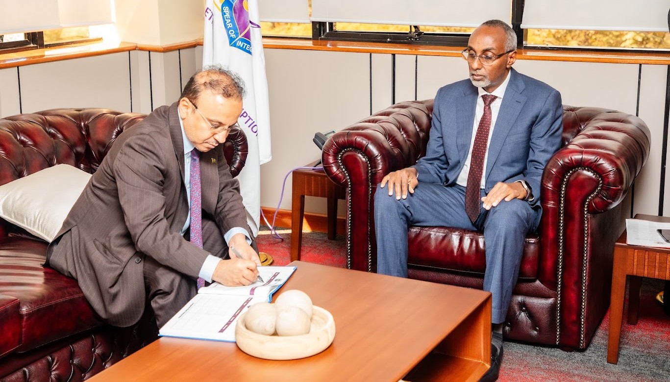 Saudi Ambassador pays a courtesy visit to EACC